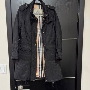 Vintage Burberry Black Quilted light Coat with Plaid Lining. Tag part cutoff.